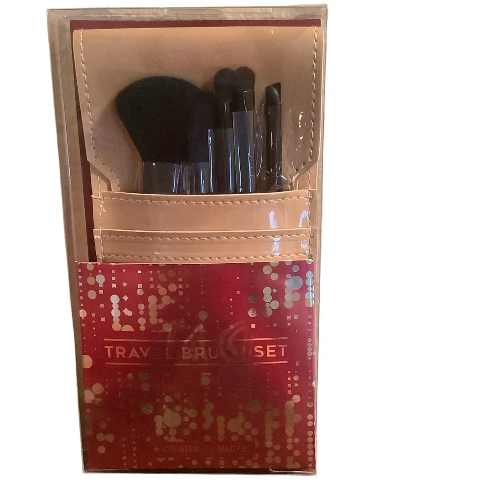 Makeup Bag & Travel Brush Set.